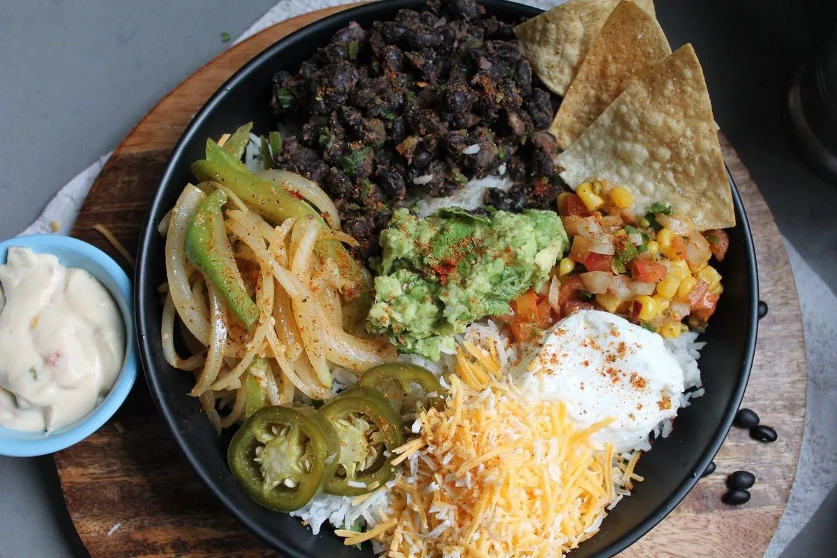 Bowls — illustrative photo
